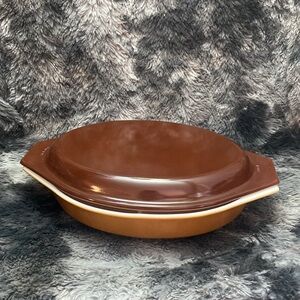 Vintage Old Orchard Pyrex divided casserole with lid 1 quart two tone brown